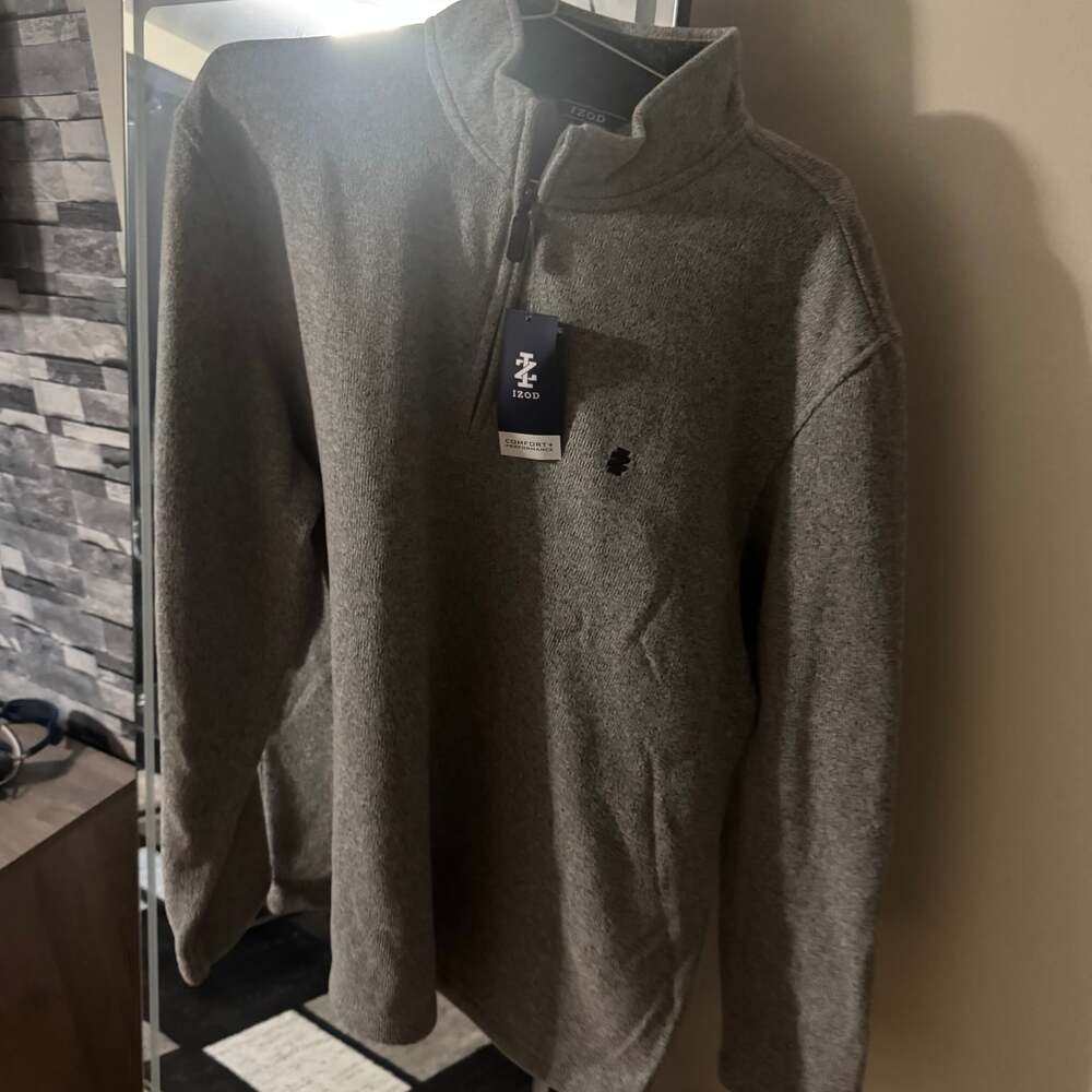IZOD Quarter Zip Pullover Fleece Sweatshirt Gray
